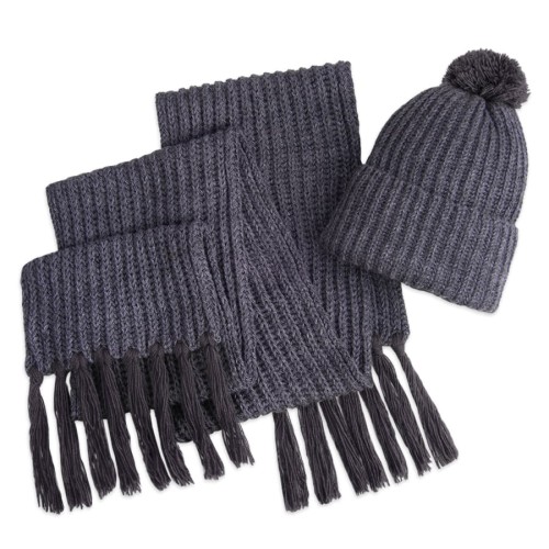 Шапка и шарф GoSnow с ярким помпоном и кисточками