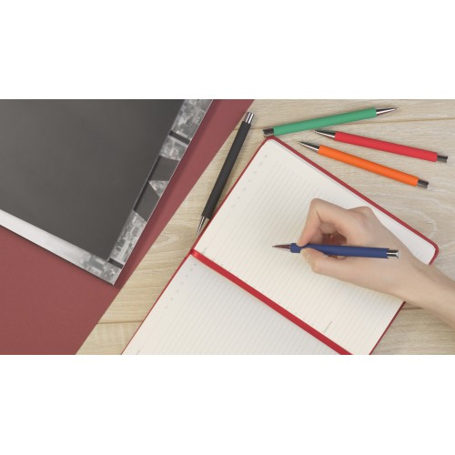 Ежедневник недатированный 