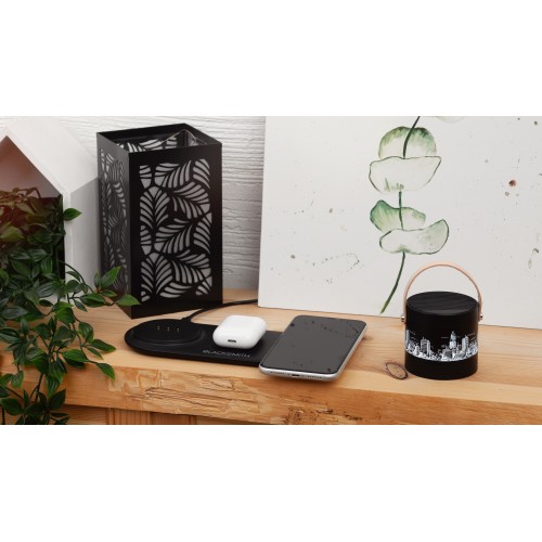 Настольная беспроводная (15W) зарядная станция 