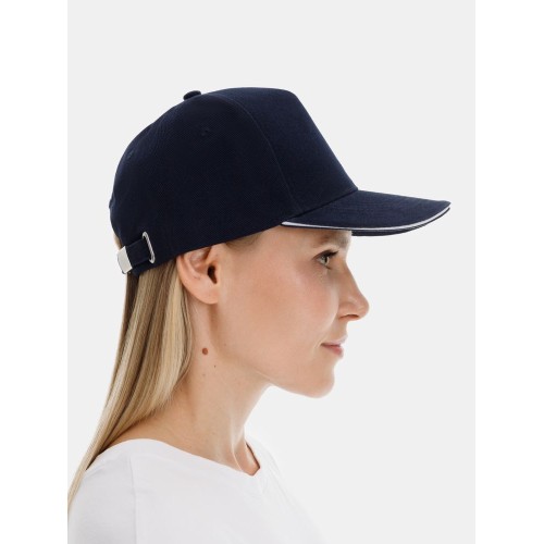 Бейсболка Classic 2.0, темно-синяя с белым кантом