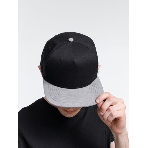 Бейсболка Foreside с прямым козырьком, черная с серым