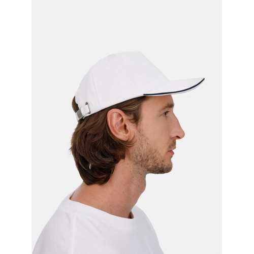 Бейсболка Classic 2.0, белая с темно-синим кантом