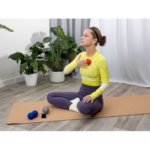 Массажный мяч для MФР Relaxify, красный