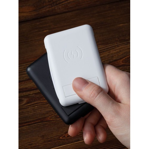 Органайзер с беспроводной зарядкой и набором адаптеров Octopod, белый