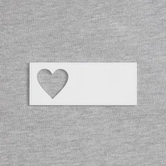 Лейбл из ПВХ с вырубкой «Сердце», белый